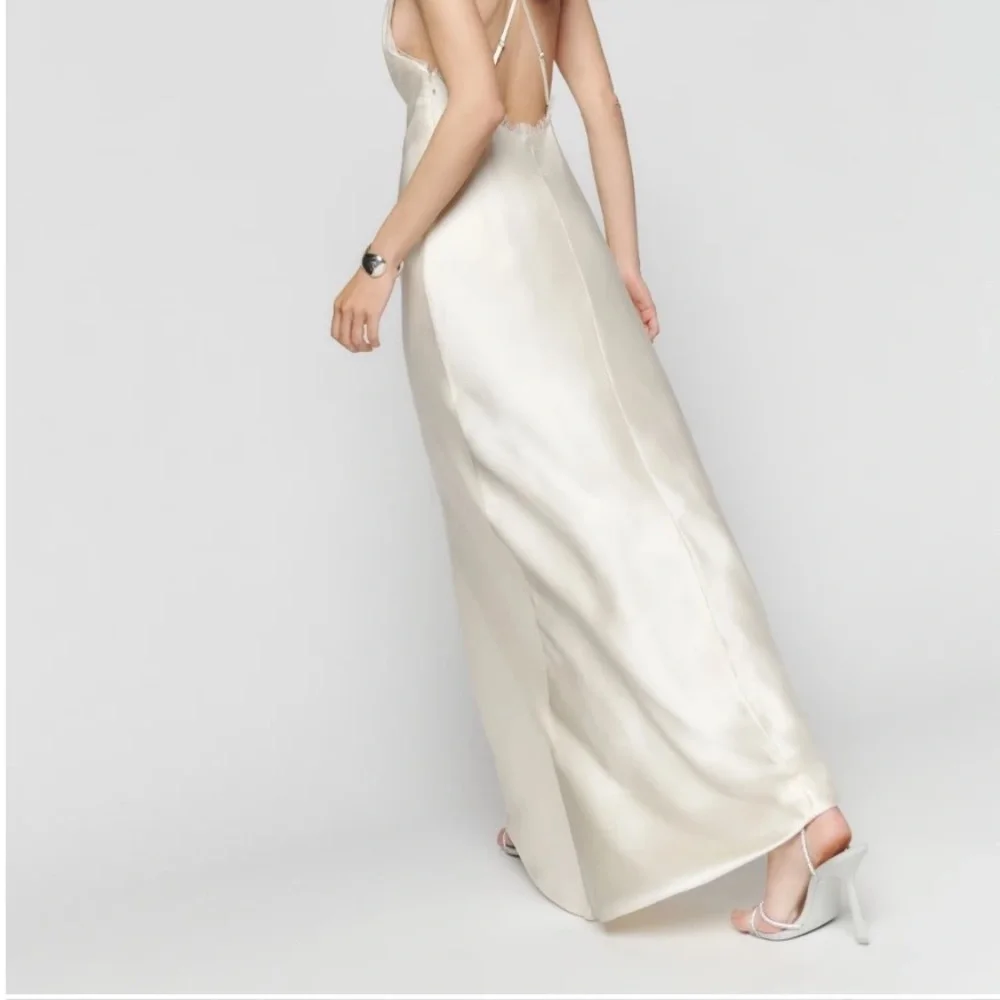 Reformation Maysen Silk Dress - Picture 5 of 12